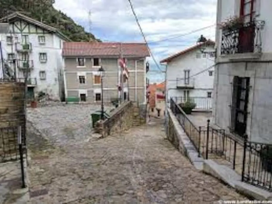 Edificio Con Vistas En Elantxobe + Wifi Villa